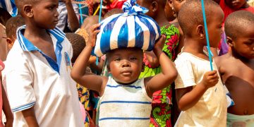 Un Noël inoubliable dans le village de Batonou avec Secours Rural